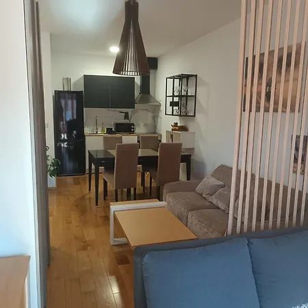 Markovic Rich Lejlighed *